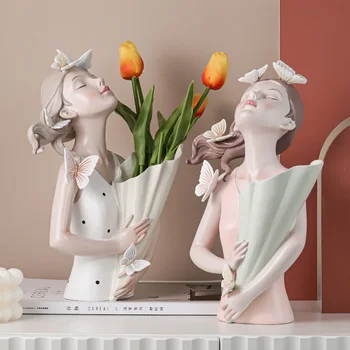 Модерна декоративна изкуствена ваза за цветя, скулптури за момичета-пеперуди, декорации от смола за вътрешно обзавеждане, домакински и декоративни вази, топли