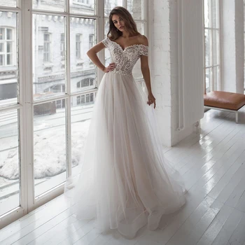 Тюлевые сватбени рокли трапецовидна форма с открити рамене 2021, дантелени апликации във формата на сърце, сватбената рокля на копчета за жени, останаха с отворен гръб